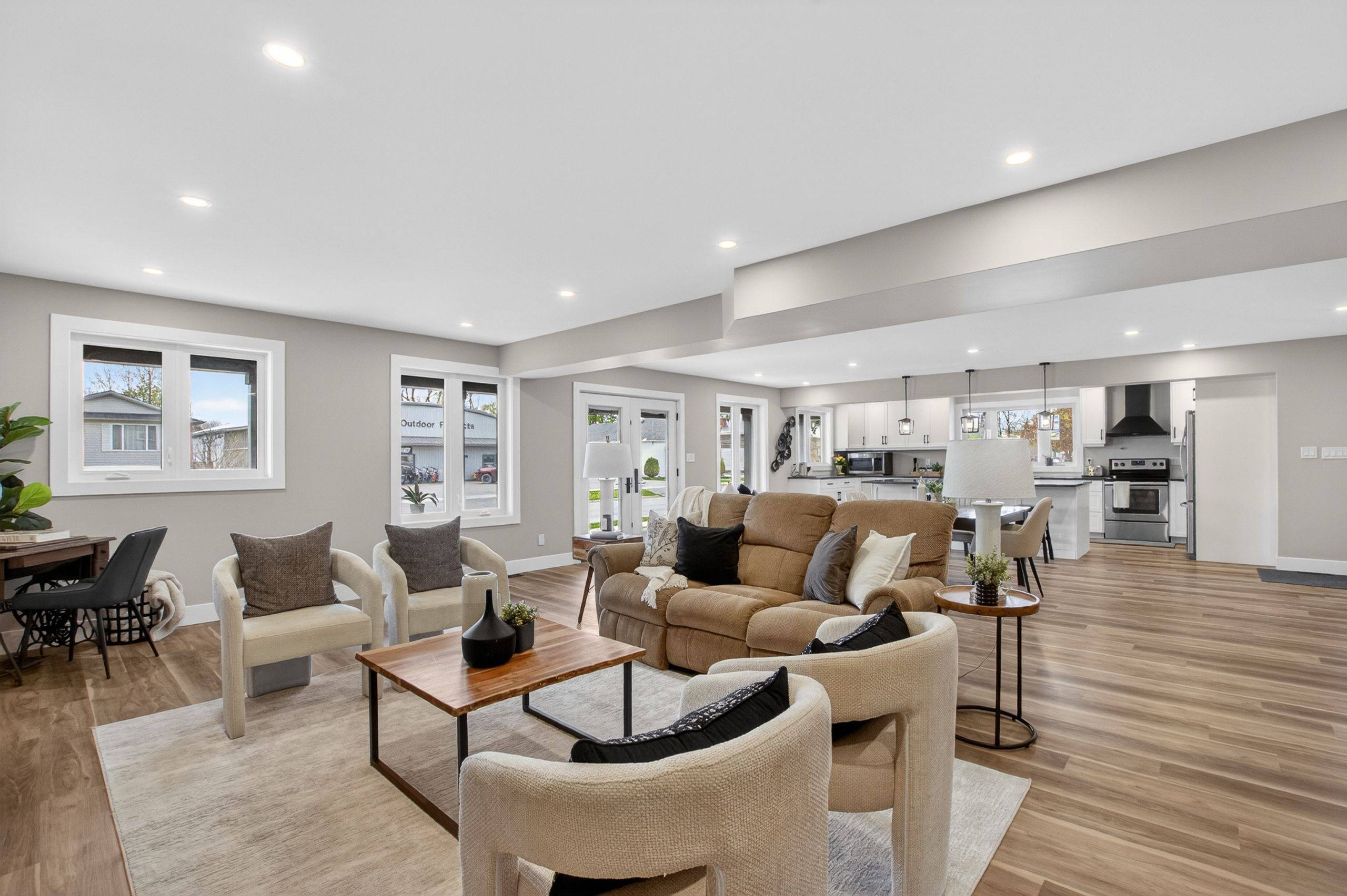 293 Main ST, North Middlesex, ON N0M 2K0