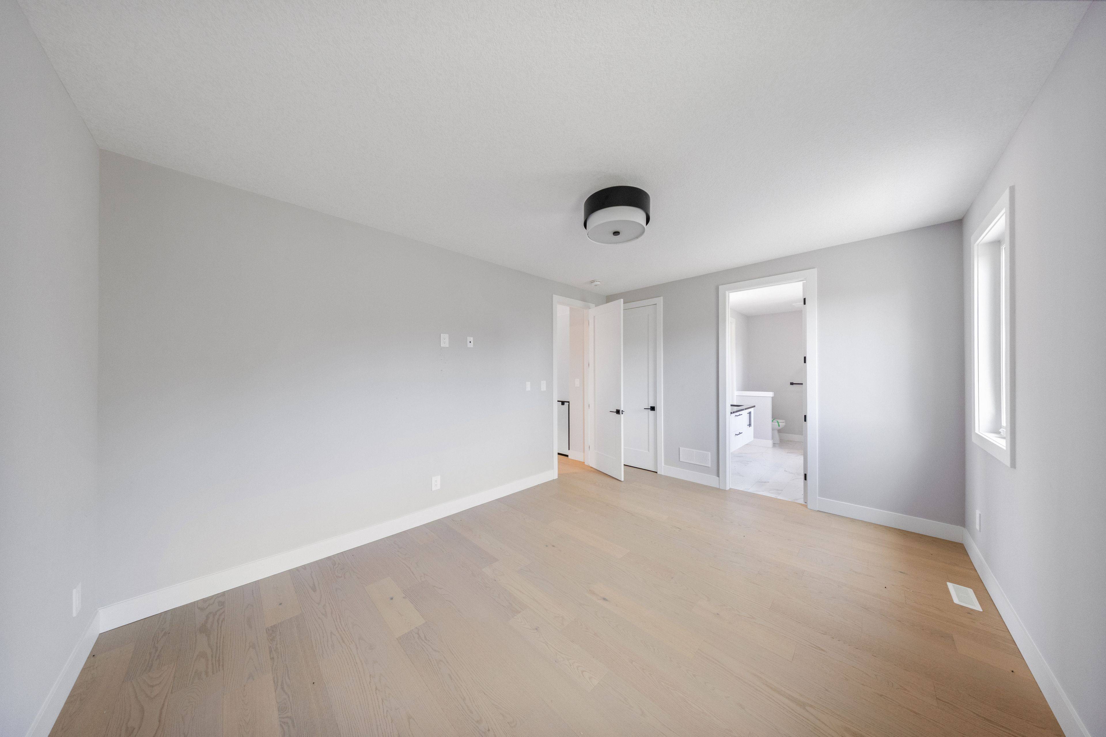 204 Merritt CT, North Middlesex, ON N0M 2K0