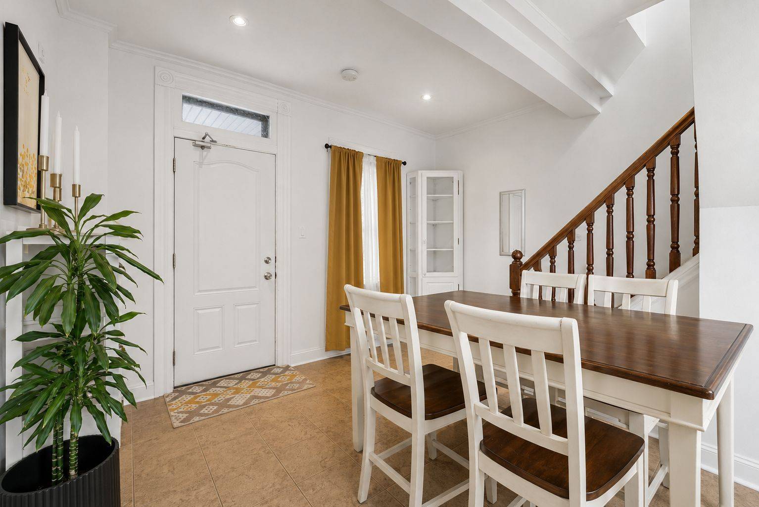 1308 Shillington AVE, Carlington - Central Park, ON K1Z 8A5