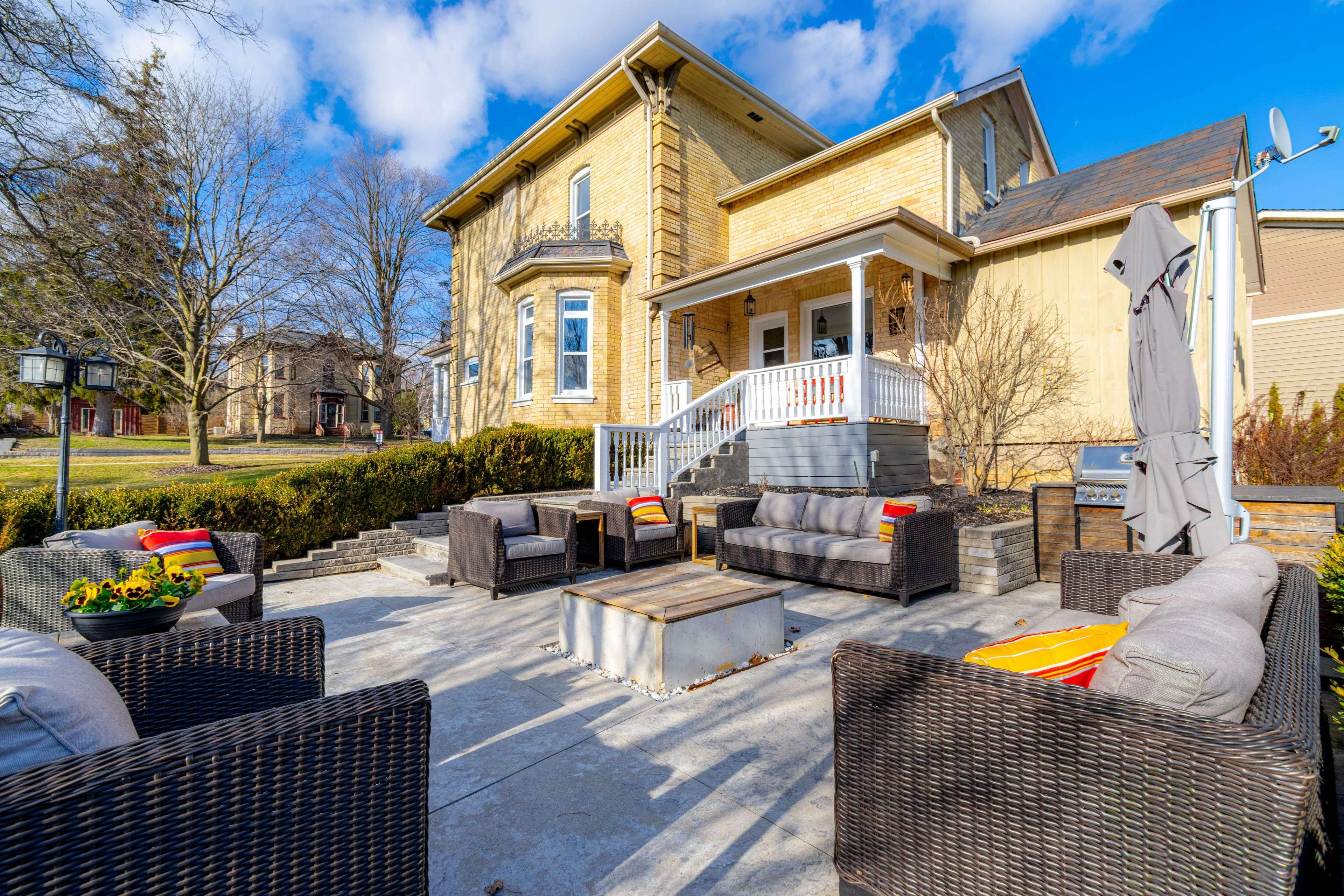 18 Main ST E, Norwich, ON N0J 1P0