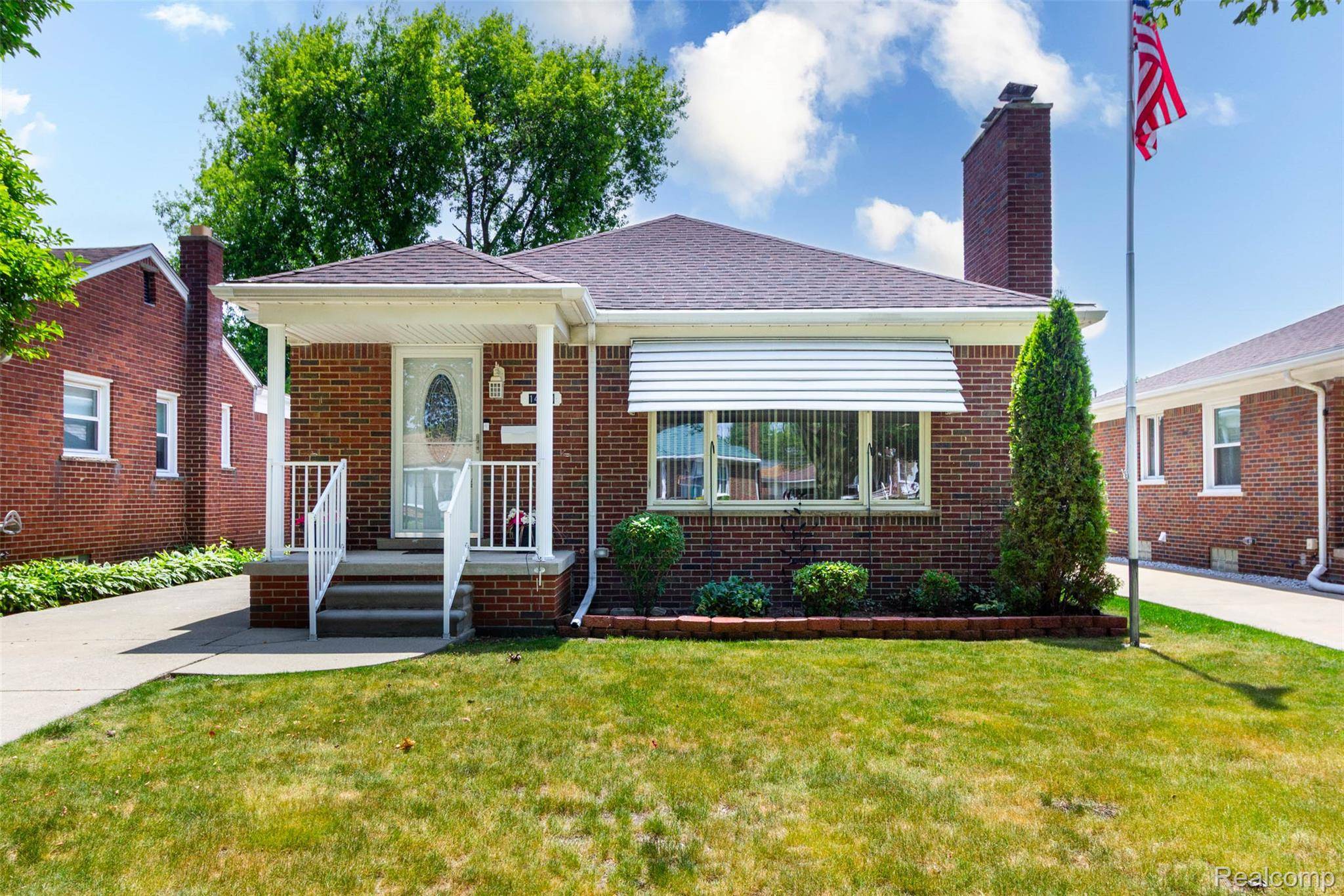 14869 Champaign RD, Allen Park, MI 48101