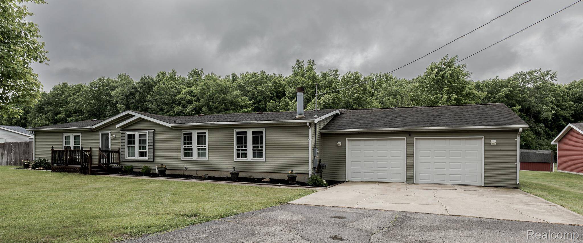 7280 N Bray RD, Genesee Charter Township, MI 48458