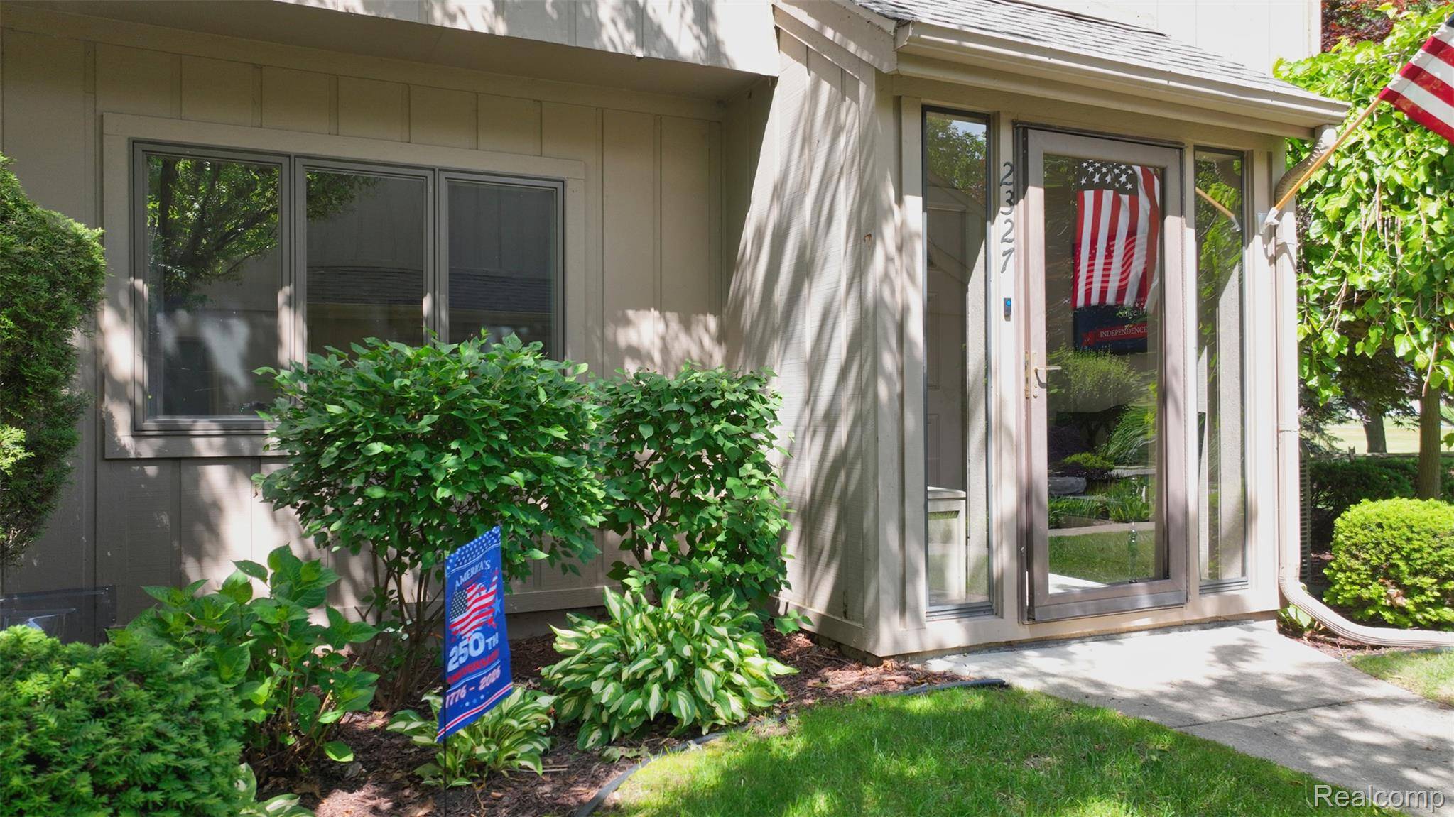 2327 Bay Woods CT, Frankenlust Township, MI 48706