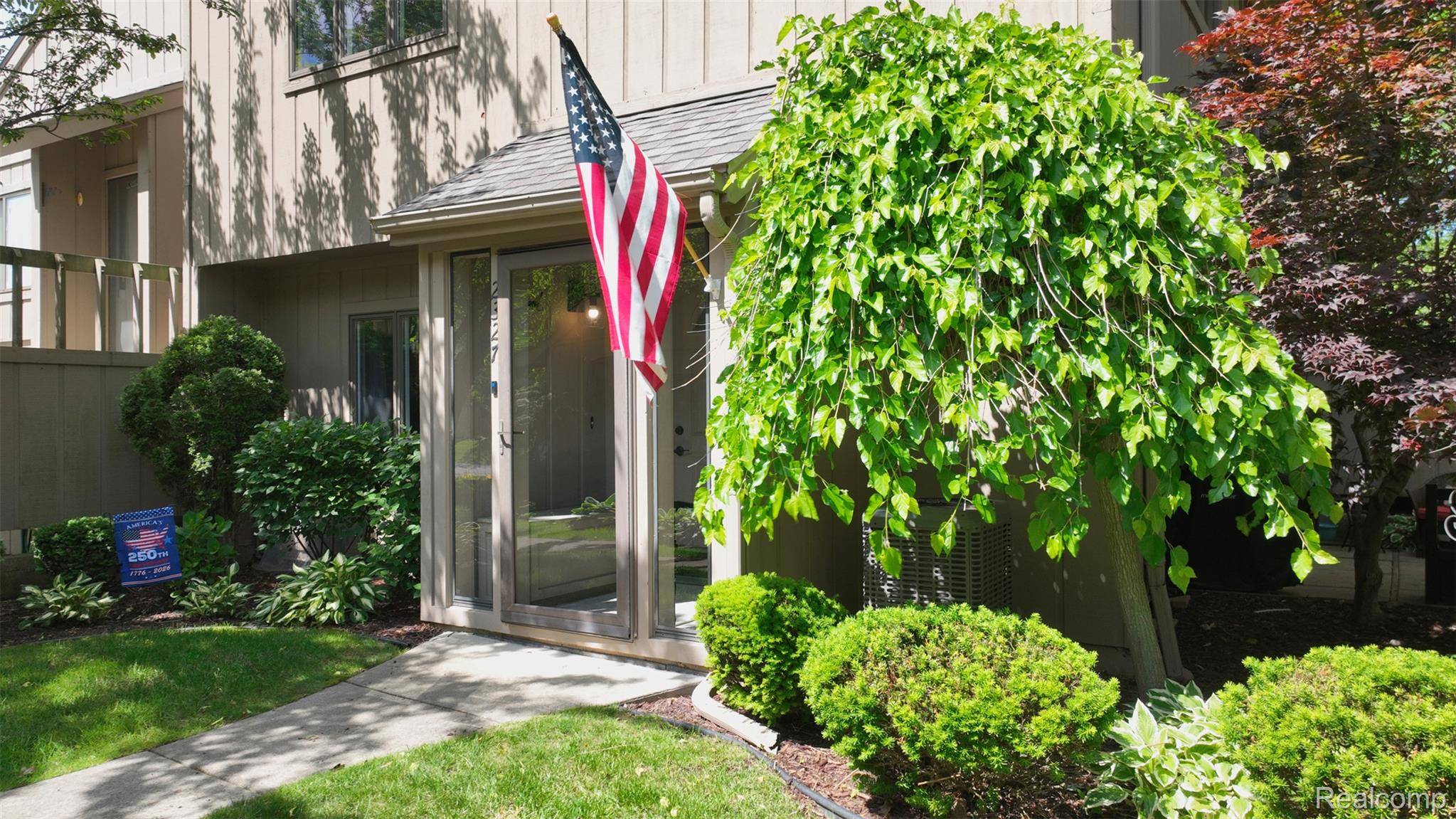 2327 Bay Woods CT, Frankenlust Township, MI 48706
