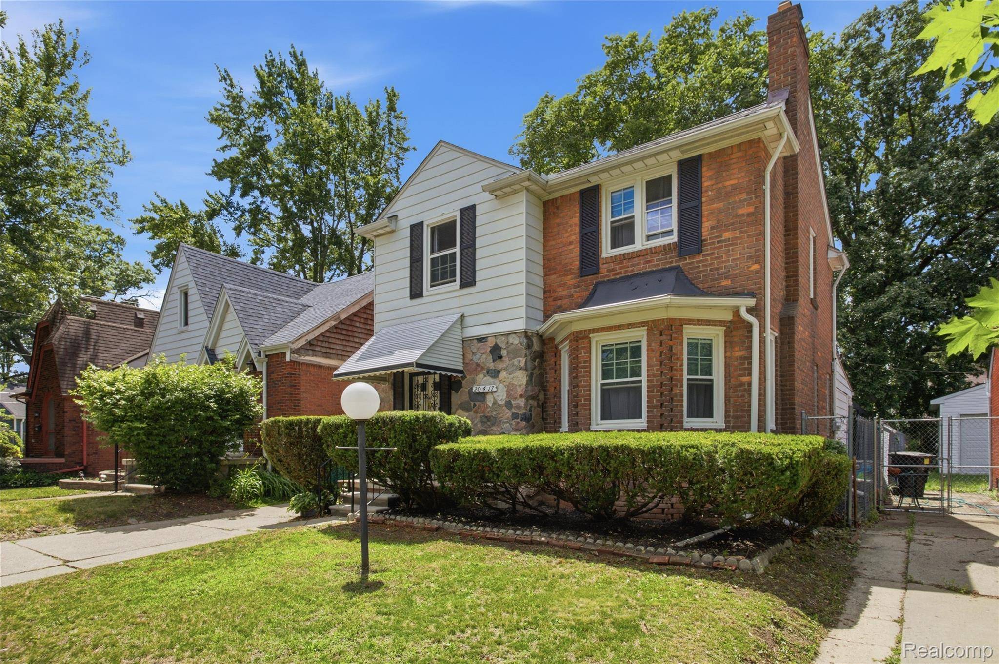 20417 Sheffield RD, Detroit, MI 48221