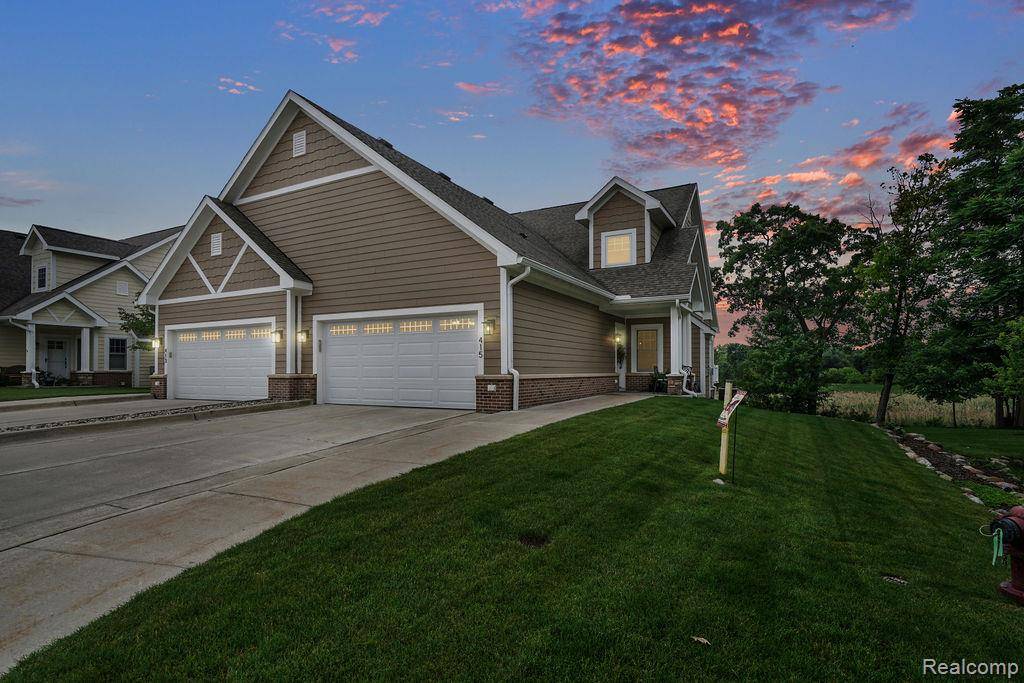 415 Baker Crossing, Dexter, MI 48130