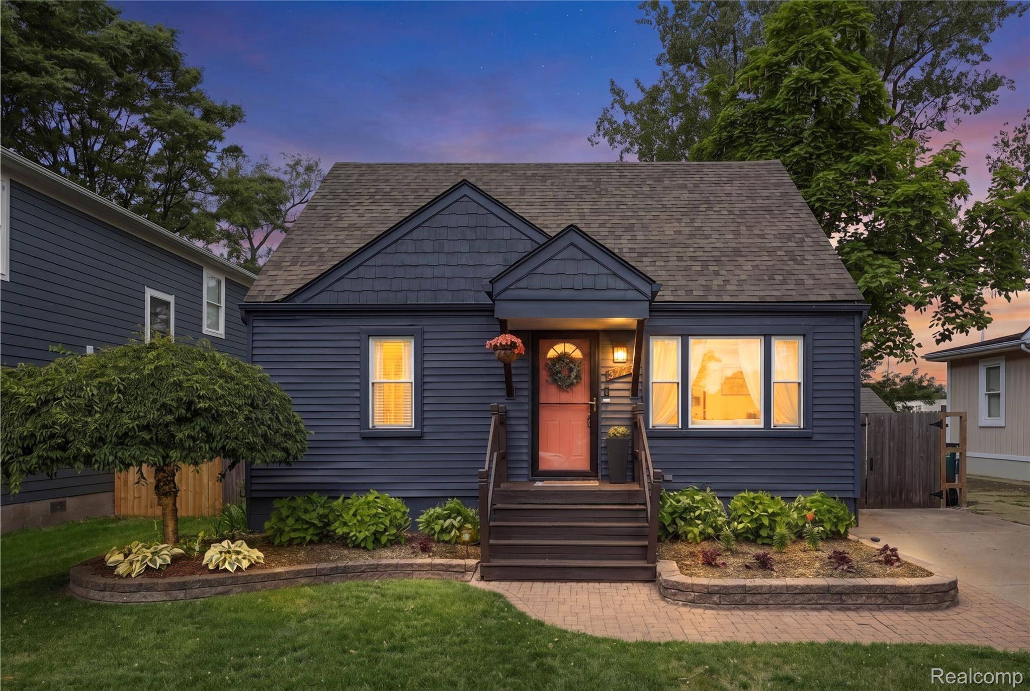 3121 Minerva ST, Ferndale, MI 48220