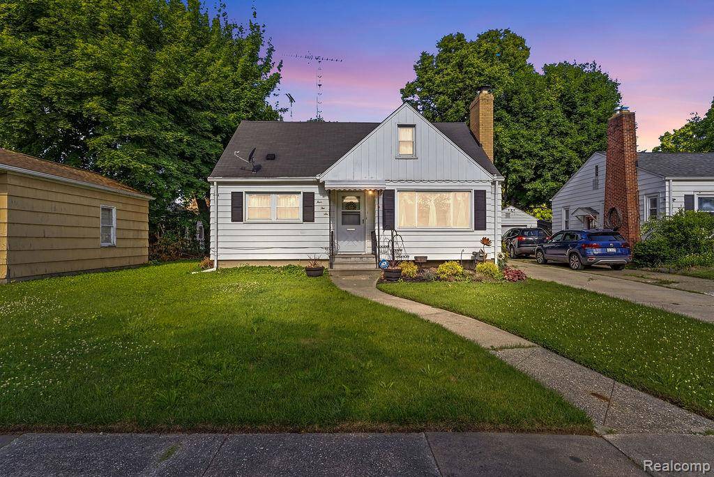 426 S Vernon AVE, Flint, MI 48503