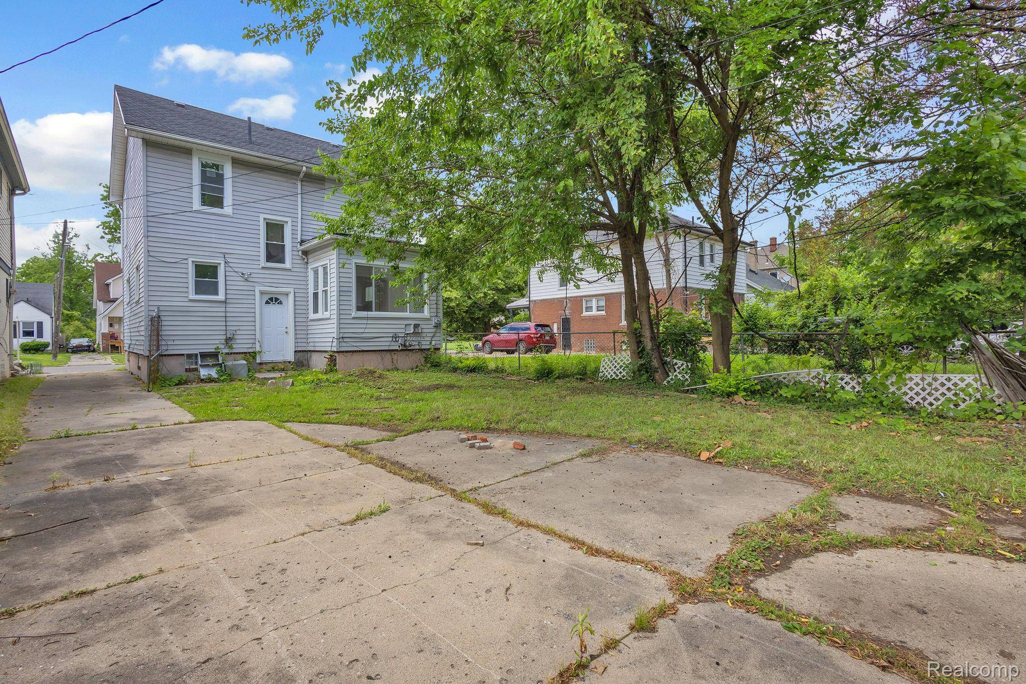 9158 Steel ST, Detroit, MI 48228