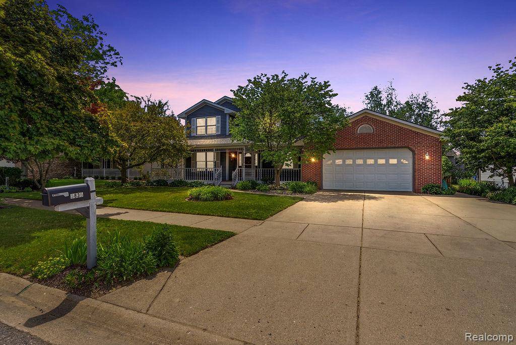 5835 Macmillan WAY, Delhi Charter Township, MI 48911