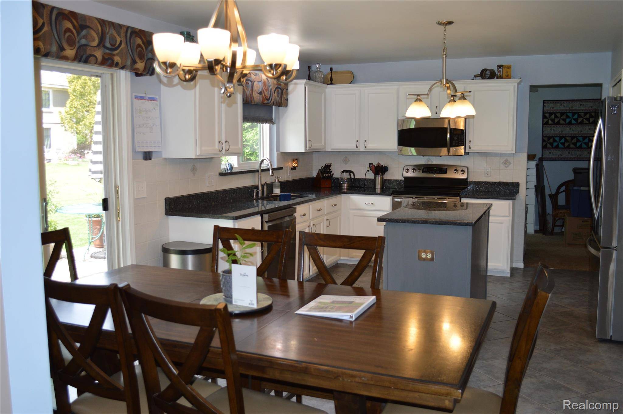 5708 Berwick CT, Independence Charter Township, MI 48346