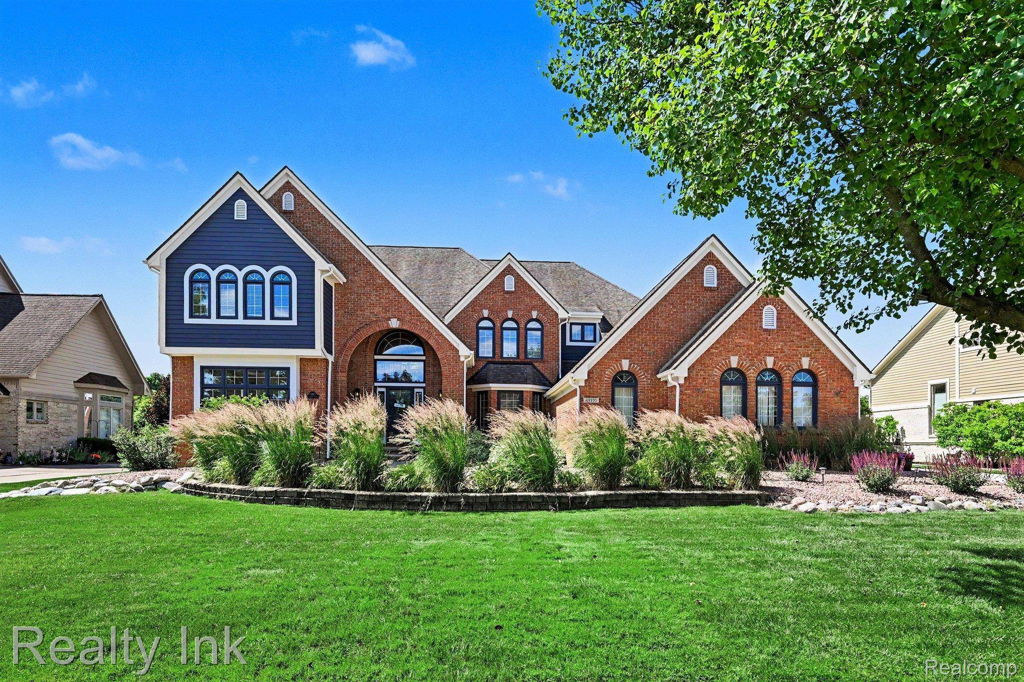 49195 Fox DR S, Plymouth Charter Township, MI 48170
