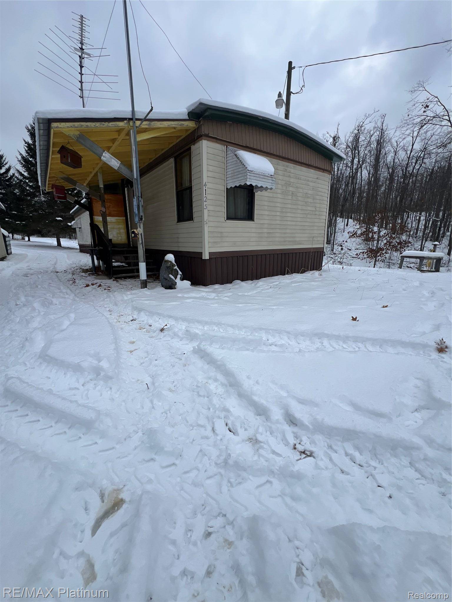 4125 Hubbard Lake TRL, Caledonia Township, MI 49747