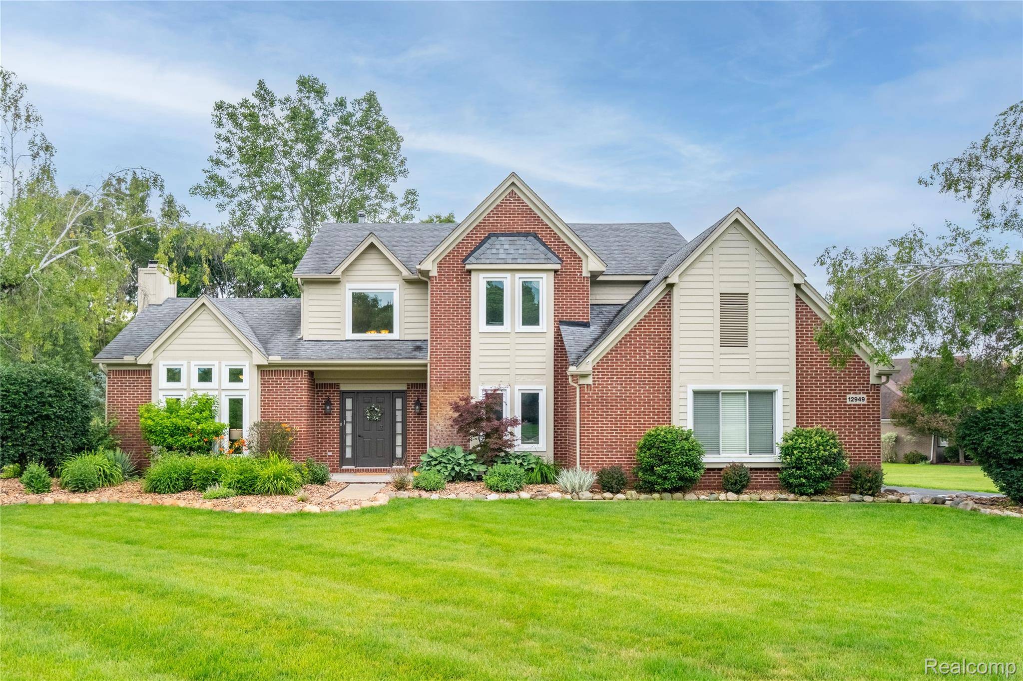 12949 Millbrooke WAY, Green Oak Township, MI 48178