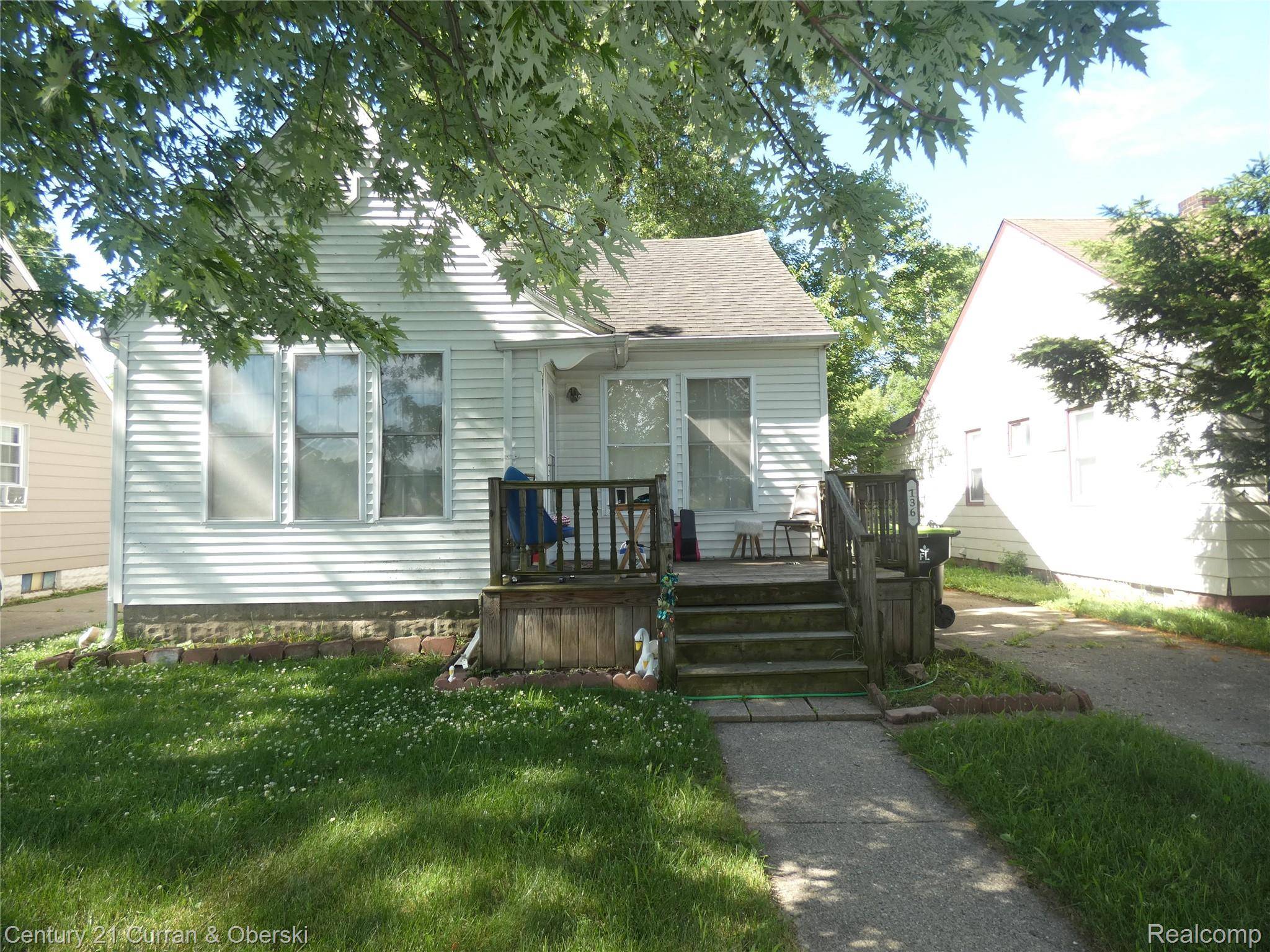 136 E Rundell ST, Pontiac, MI 48342