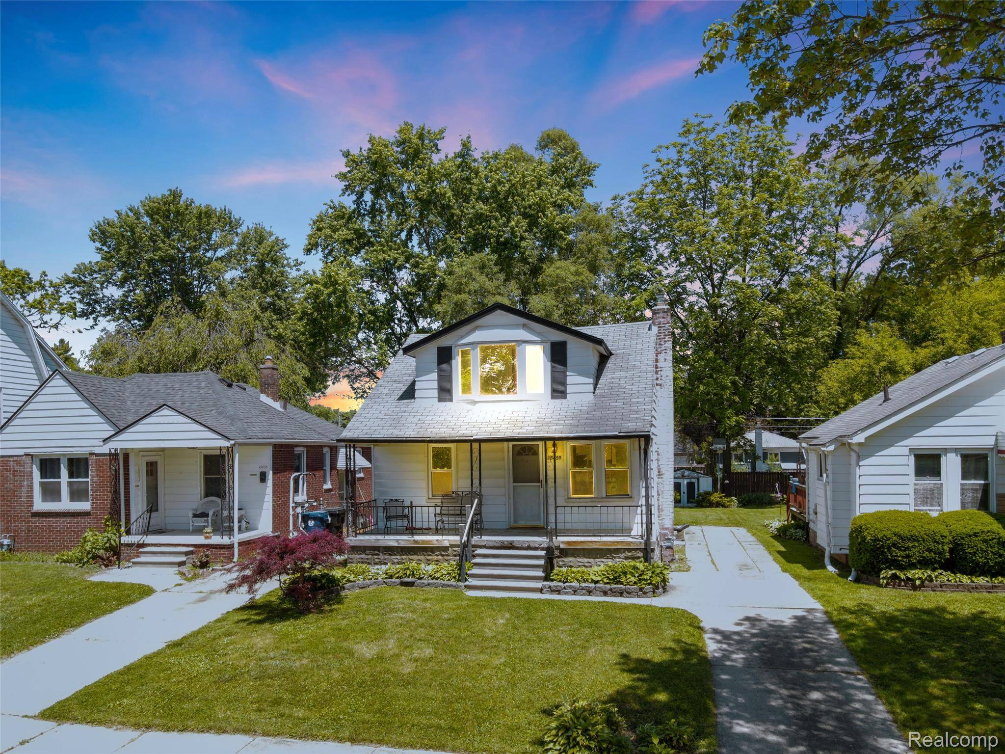 15450 Lola DR, Redford Charter Township, MI 48239