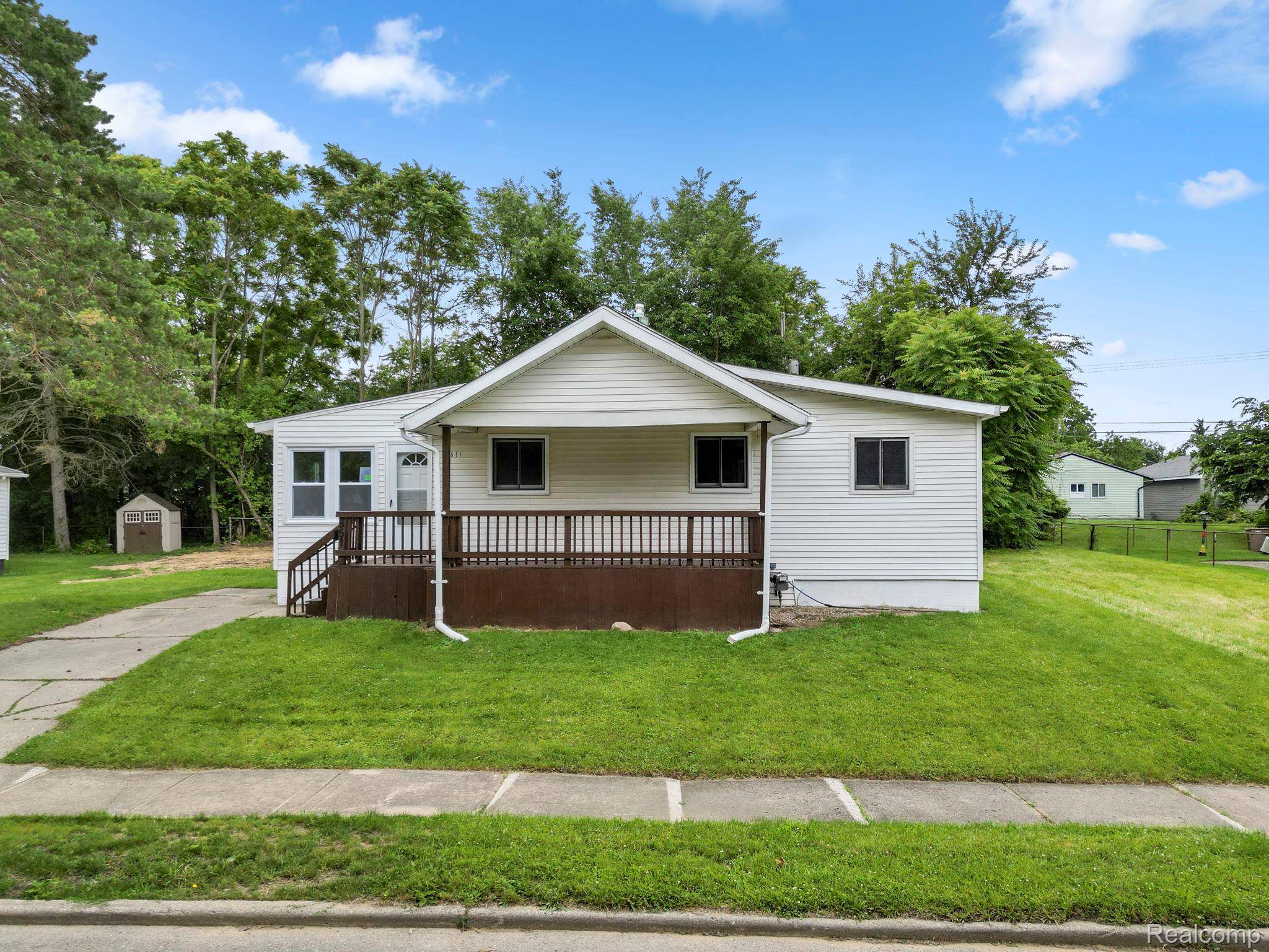 551 Nebraska AVE, Pontiac, MI 48341
