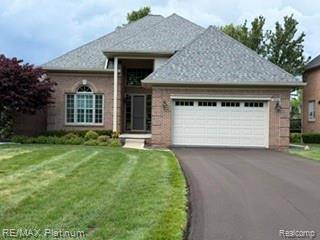 7230 Pine Vista DR, Genoa Township, MI 48116