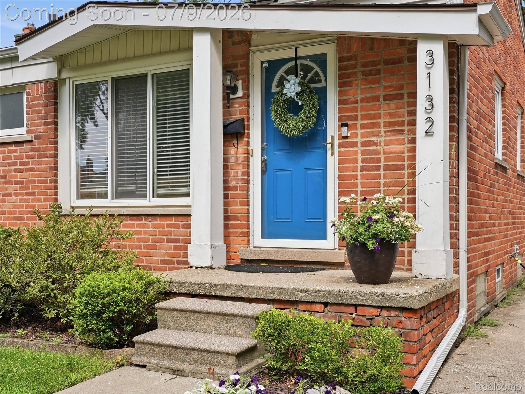 3132 MAPLEWOOD AVE, Royal Oak, MI 48073
