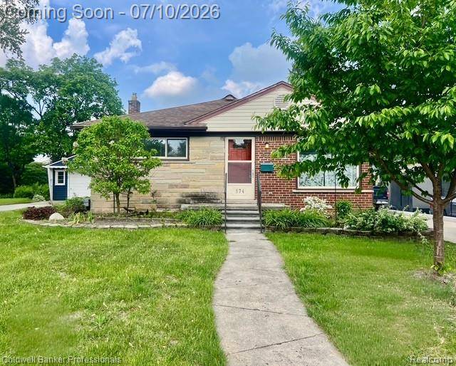 574 Auburn ST, Plymouth, MI 48170