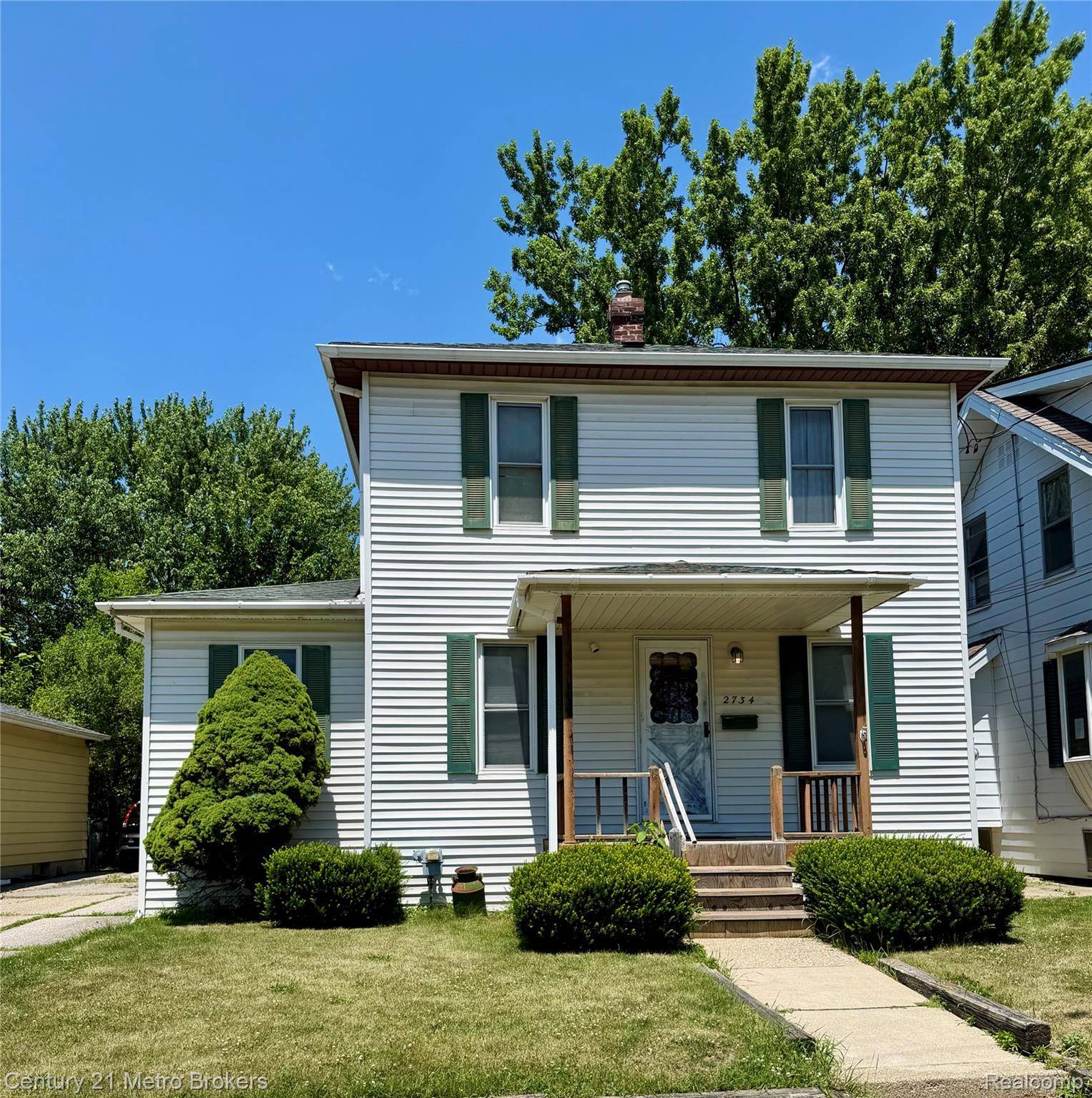 2734 Brown ST, Flint, MI 48503
