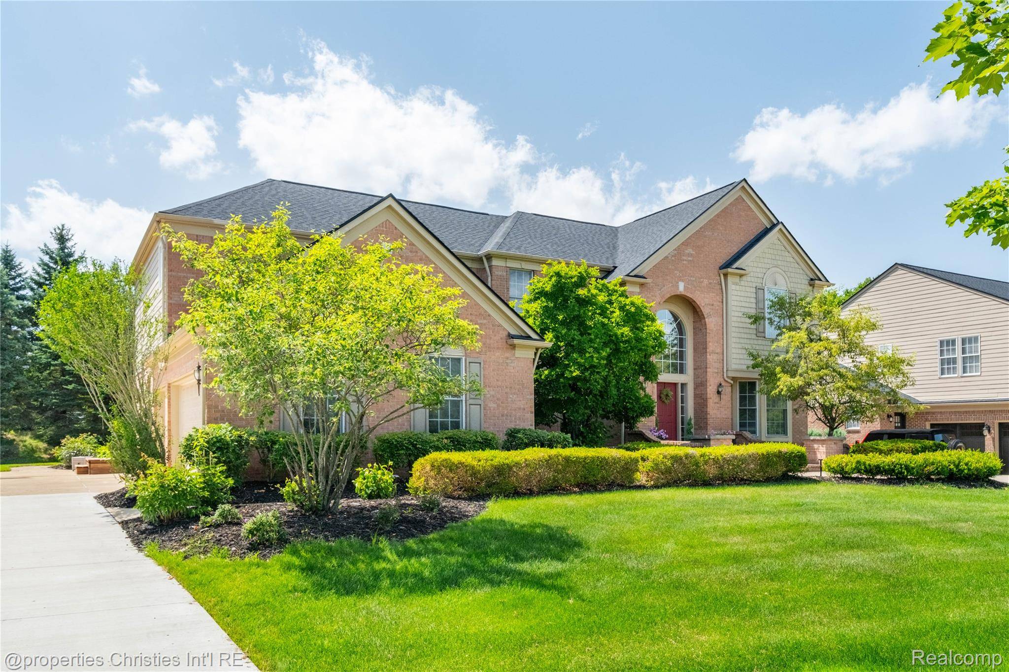 16223 Oak Forest CT, Northville Township, MI 48168