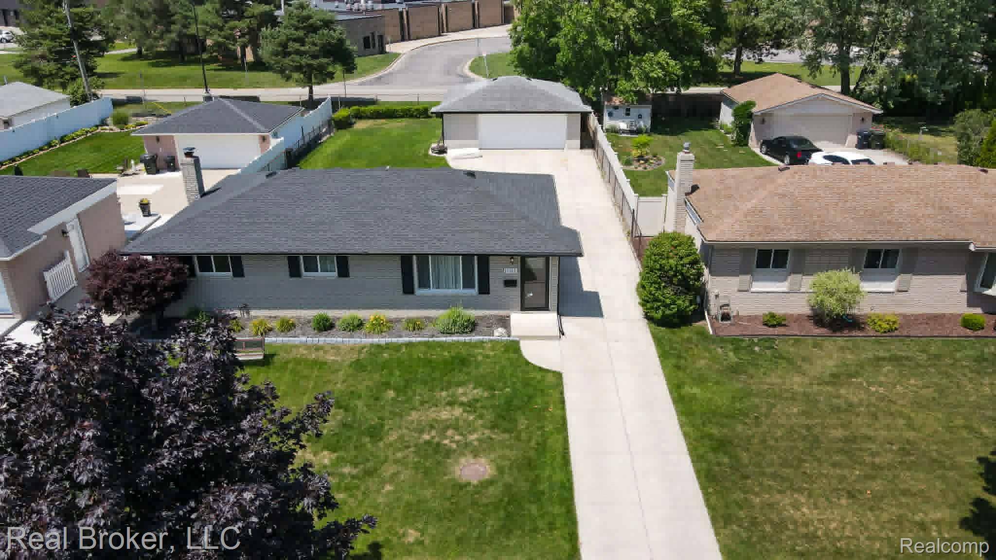 11455 Plumridge BLVD, Sterling Heights, MI 48313