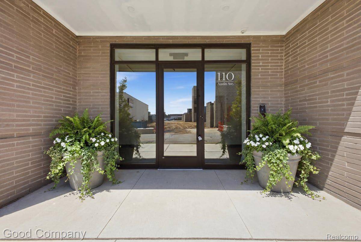 110 Austin AVE #204, Royal Oak, MI 48067