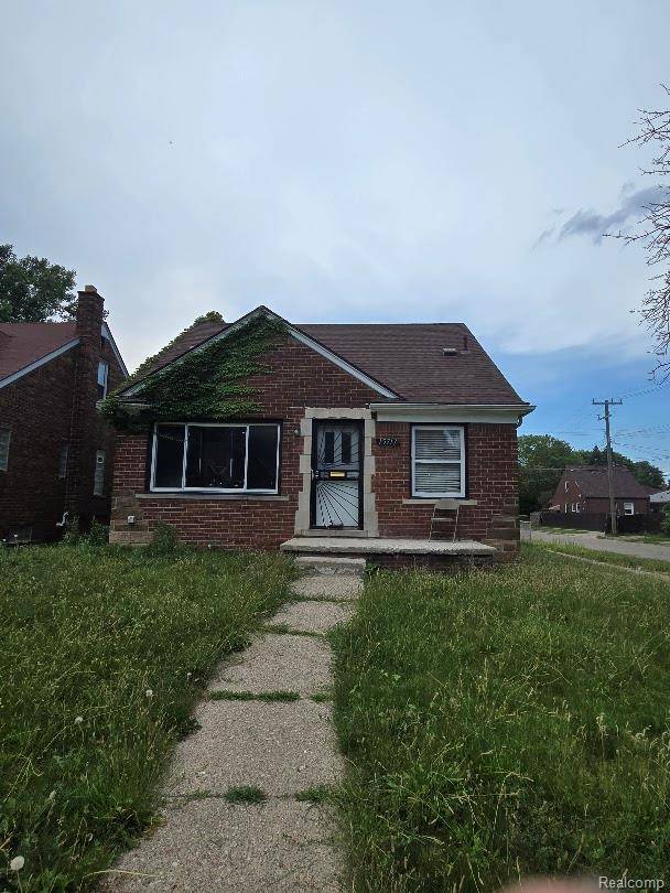 15717 Bringard DR, Detroit, MI 48205