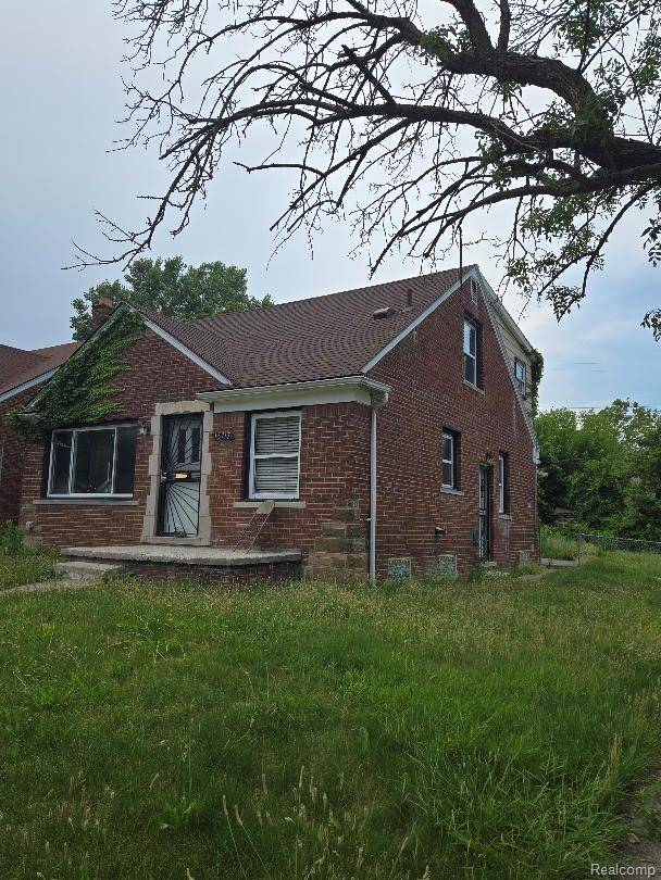 15717 Bringard DR, Detroit, MI 48205