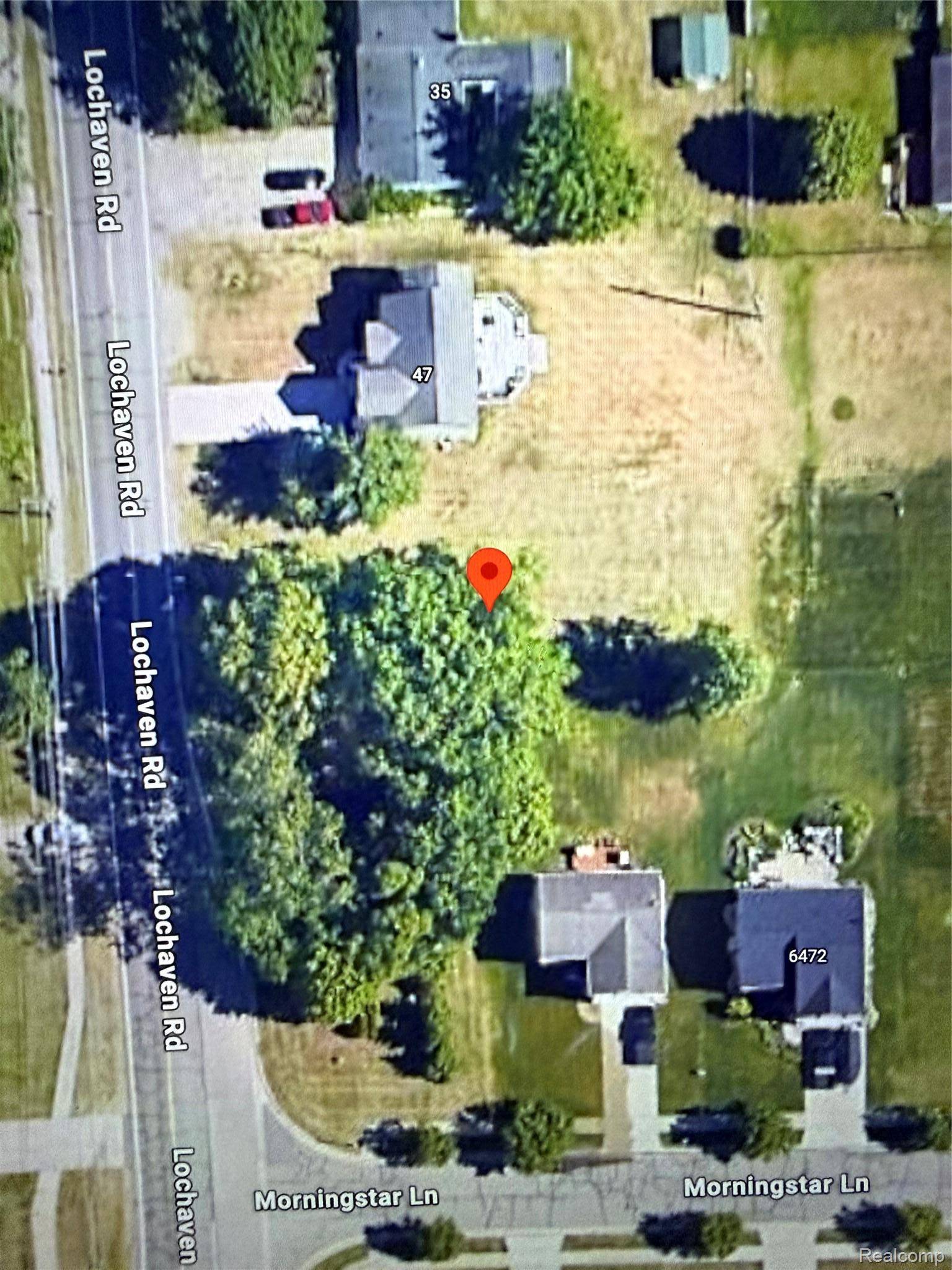 59 Lochaven RD, Waterford Charter Township, MI 48327