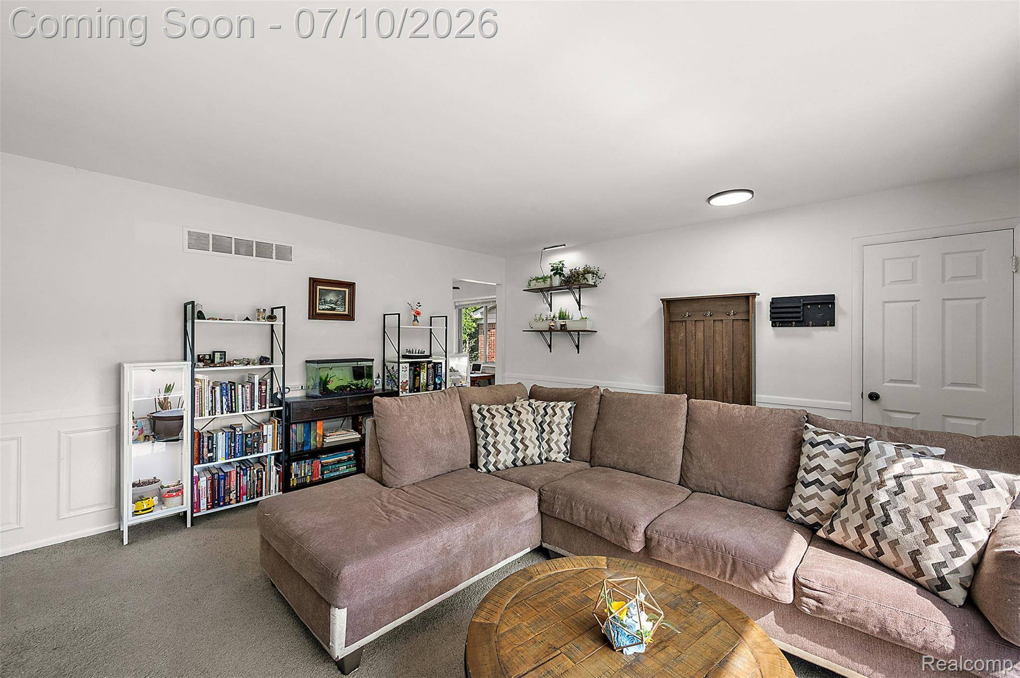 29815 Marshall ST, Southfield, MI 48076