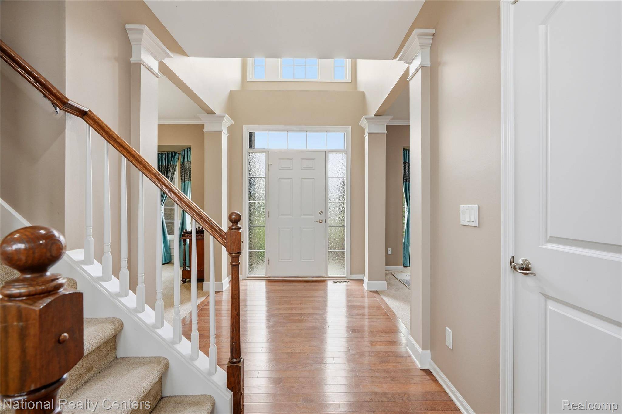 52347 Ferndale DR, Lyon Charter Township, MI 48167