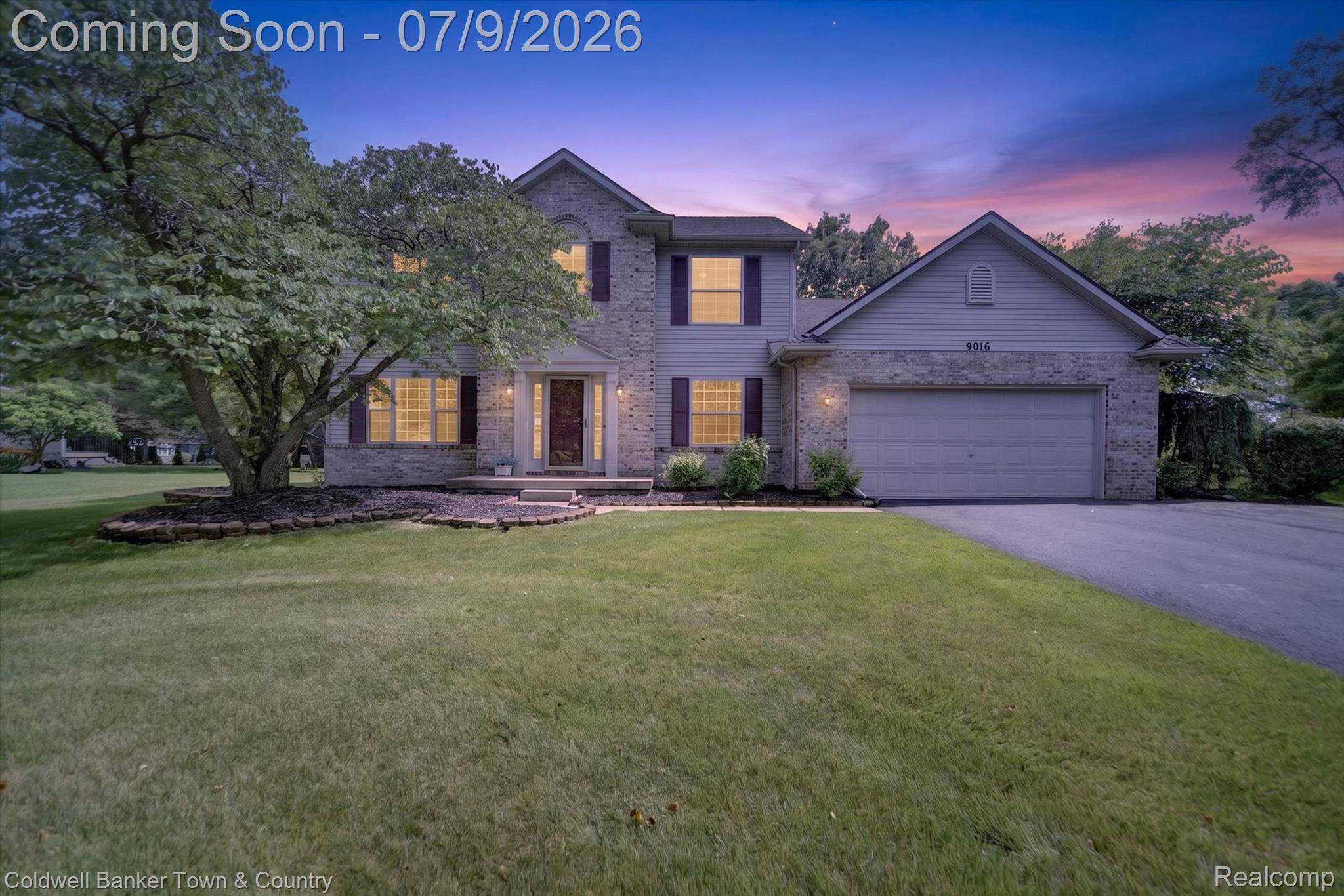 9016 Hyacinth WAY, Green Oak Township, MI 48116