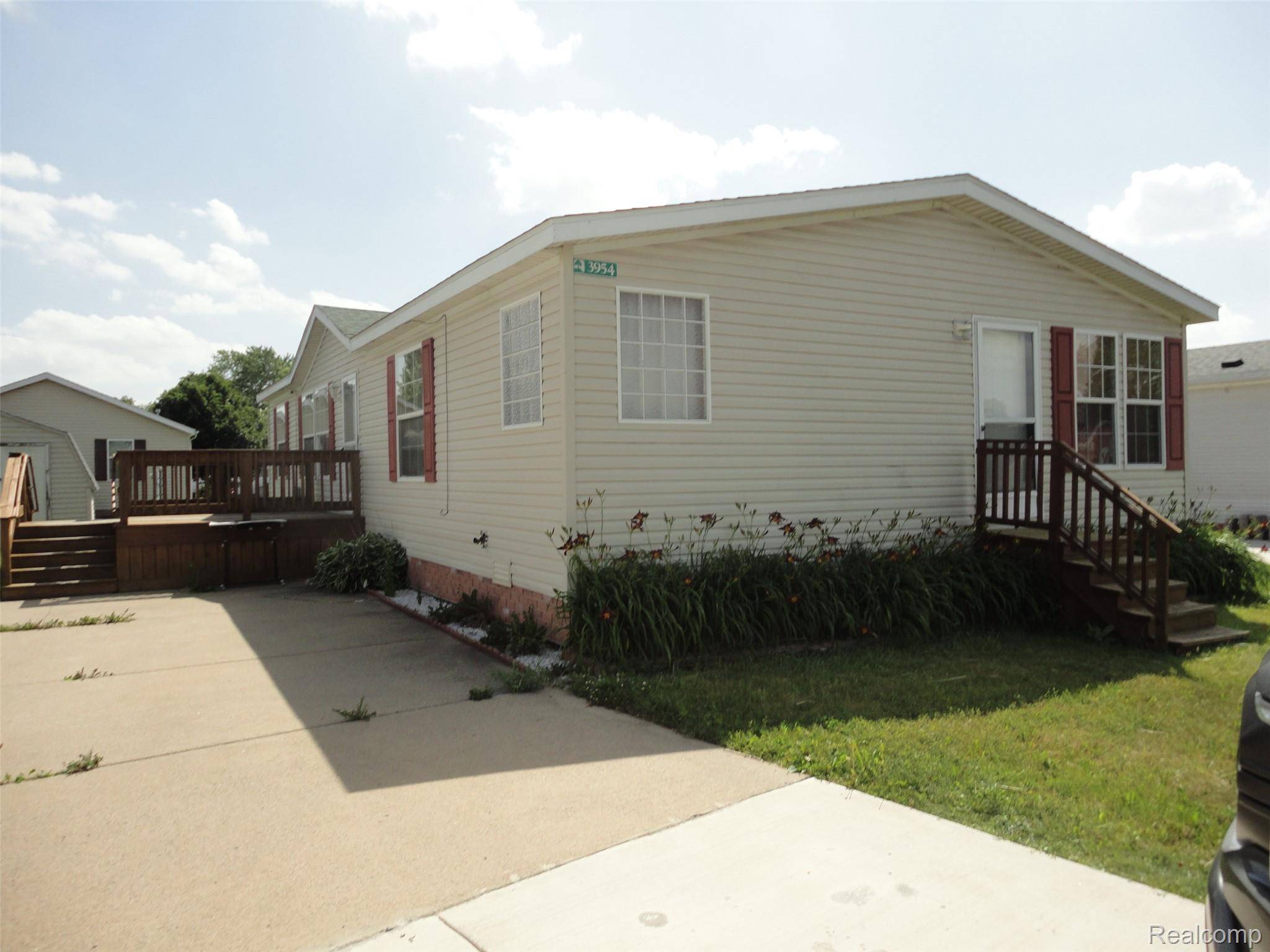 3954 Ryans Ridge, Raisinville Township, MI 48161