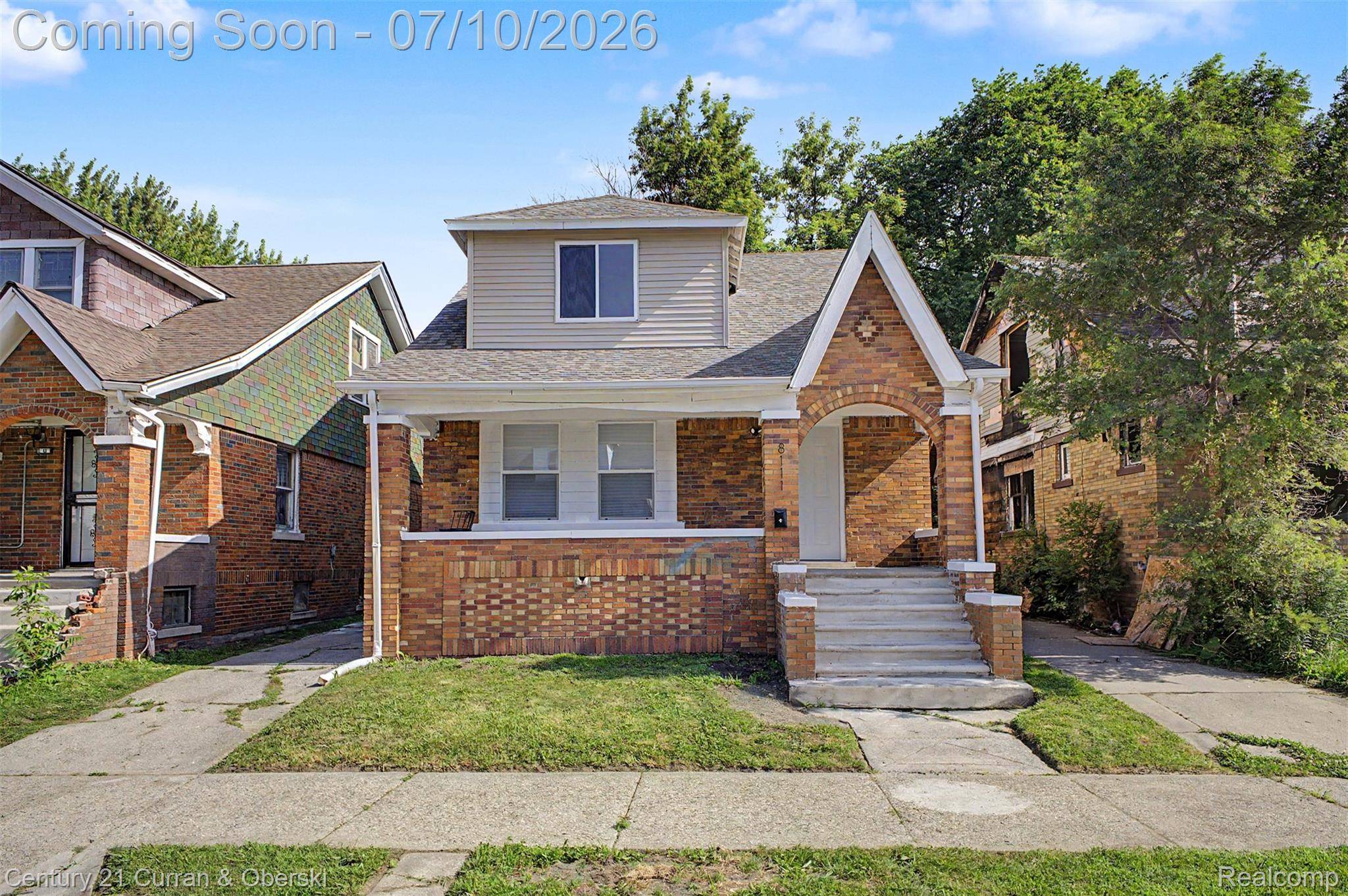8111 E Hildale ST, Detroit, MI 48234