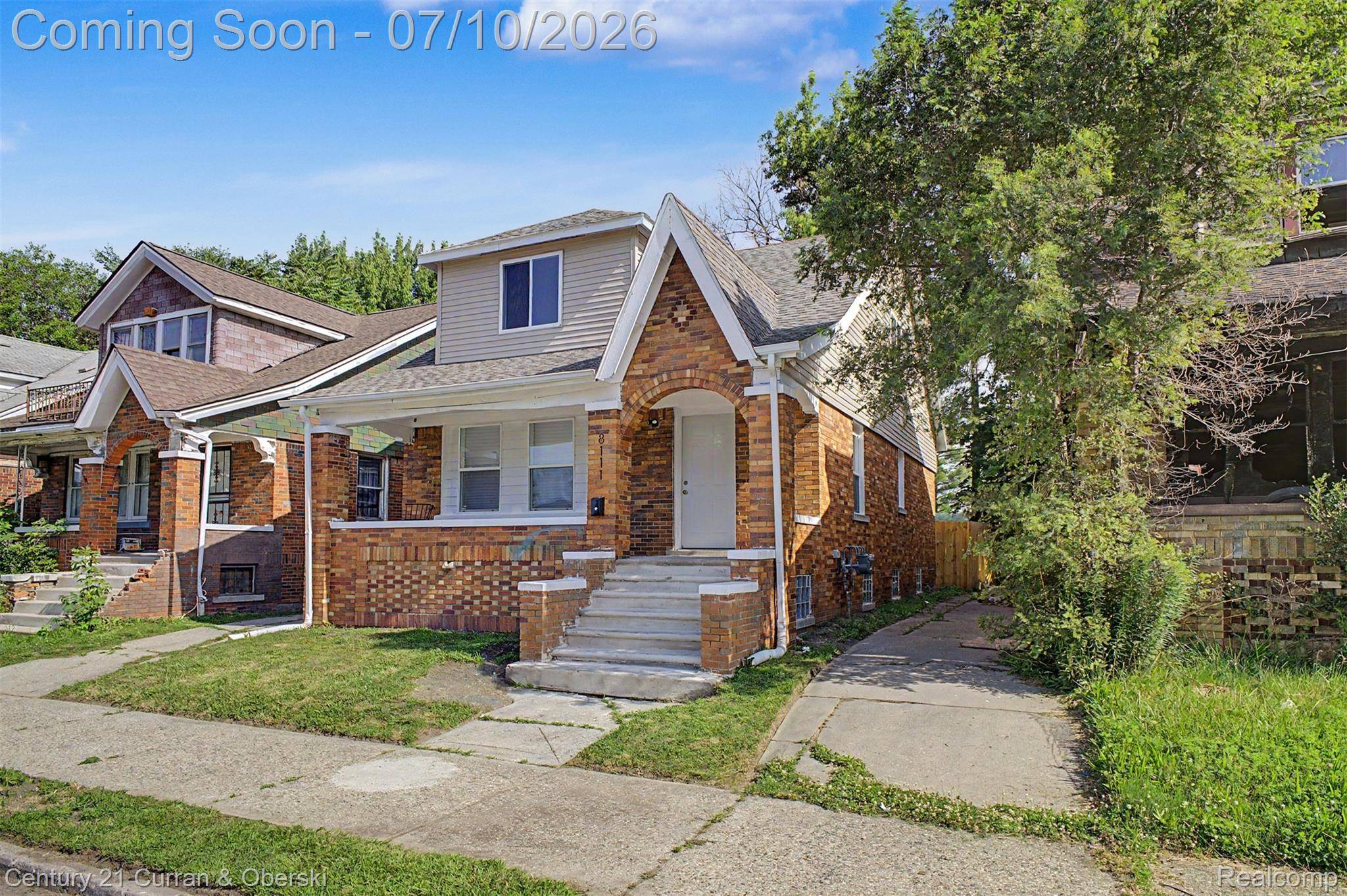 8111 E Hildale ST, Detroit, MI 48234