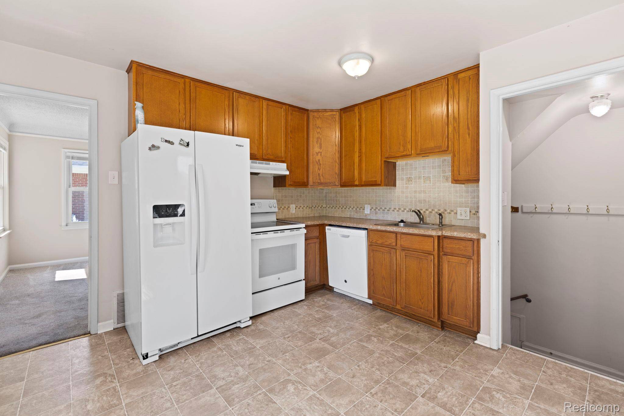 7604 Robinson AVE, Allen Park, MI 48101