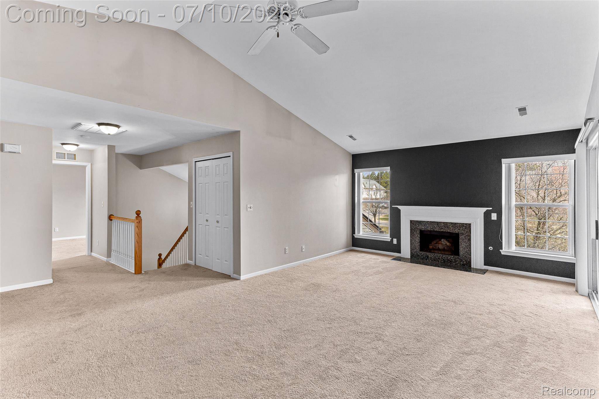 3553 Oakmonte BLVD, Oakland Charter Township, MI 48306