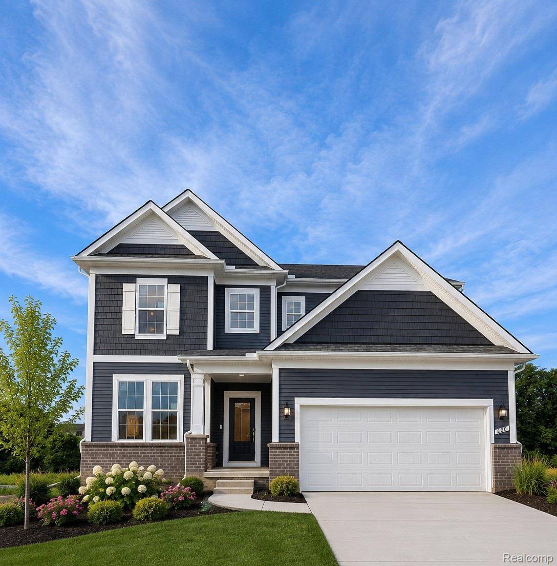 680 Gretchen LN, Saline, MI 48176