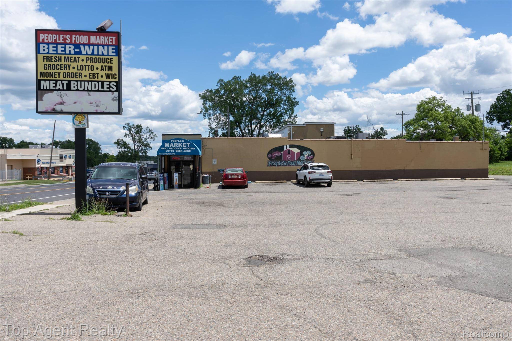 700 Auburn AVE, Pontiac, MI 48342