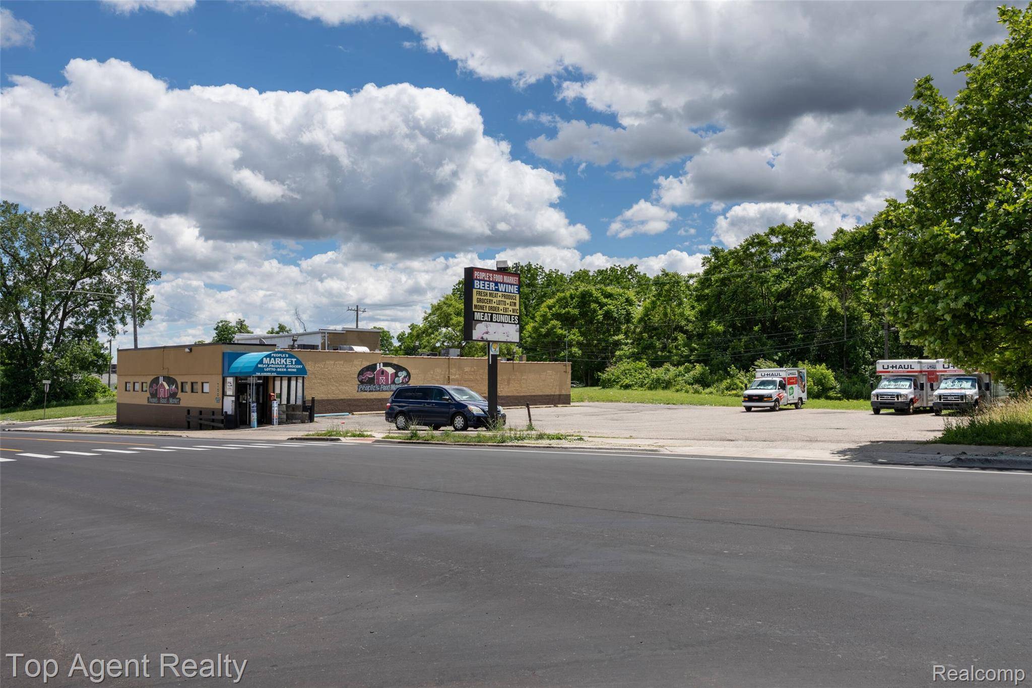 700 Auburn AVE, Pontiac, MI 48342