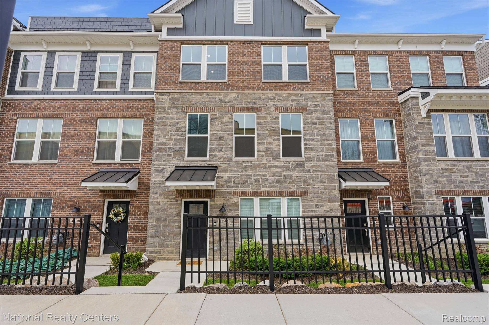 43034 Atwood AVE, Novi, MI 48375