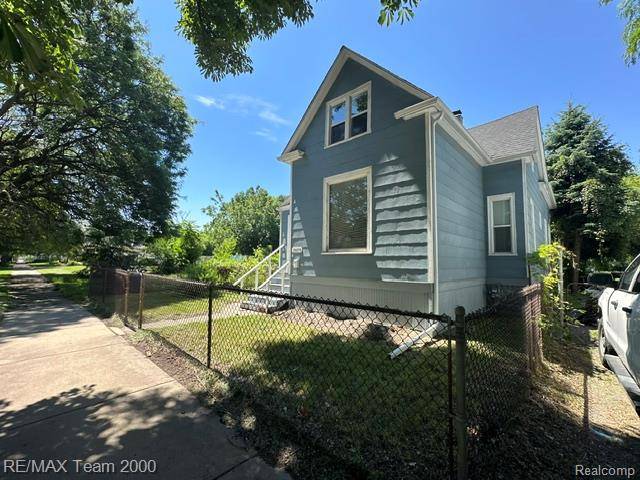 3075 23rd ST, Detroit, MI 48216