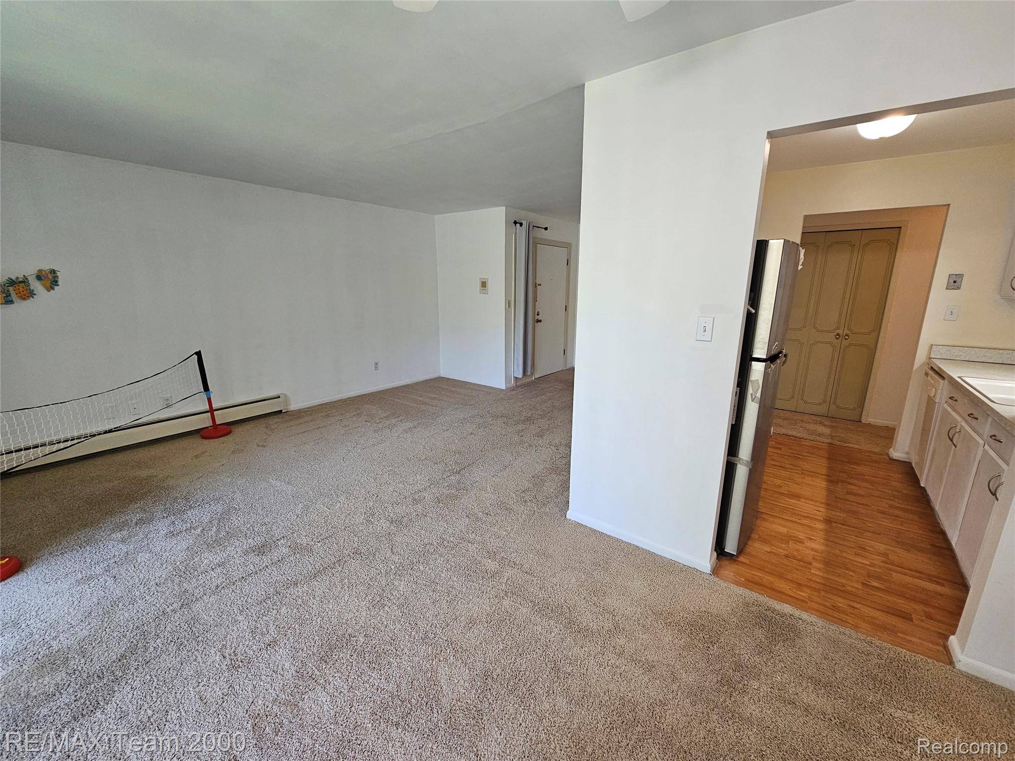 33234 KINGSLANE #11, Farmington, MI 48336