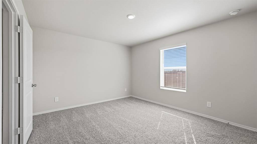 4232 WOODHILL BEND Drive, Fort Worth, TX 76036