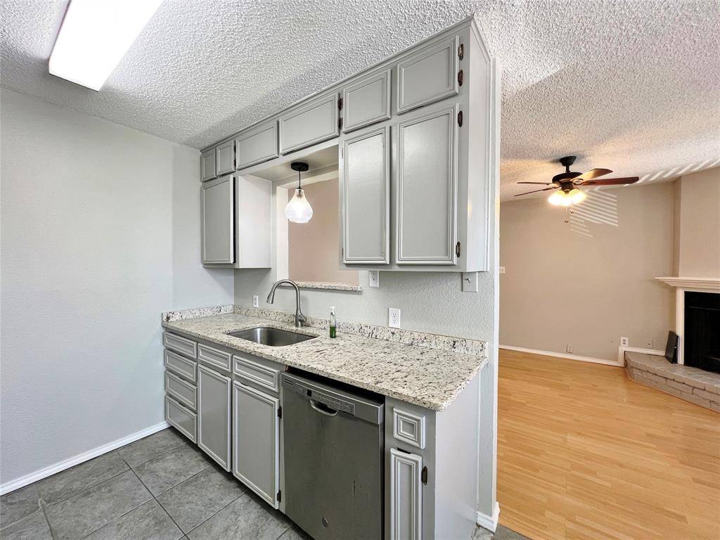 104 Woodie Way #C, Fort Worth, TX 76108