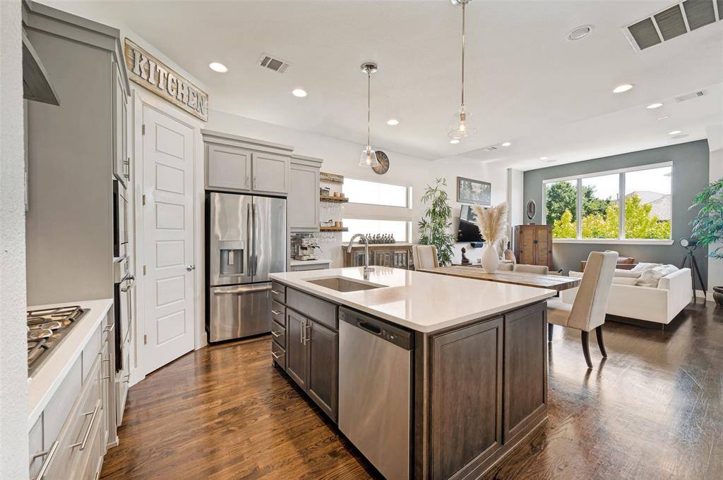 7846 Verona Place, Dallas, TX 75231