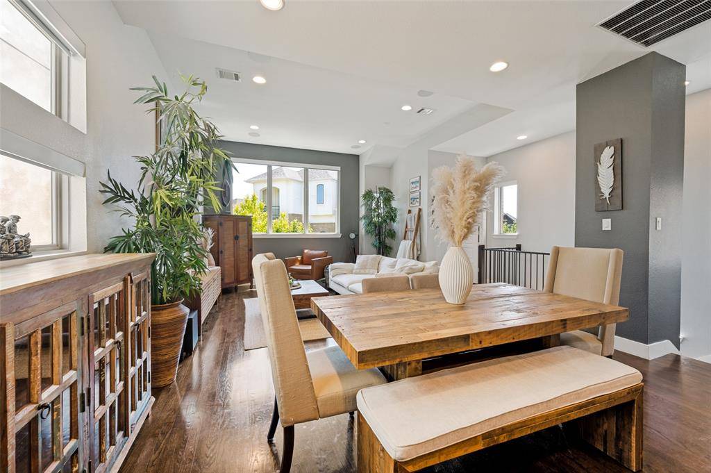 7846 Verona Place, Dallas, TX 75231