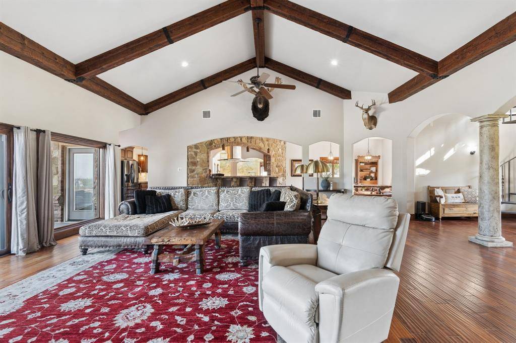 362 County Road 1170, Decatur, TX 76234